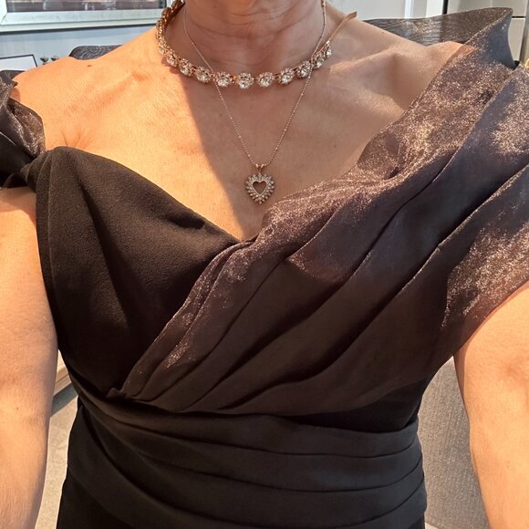 One-of-a-Kind Black Tie Affair” Gown Sz 2 - Picture 3 of 11